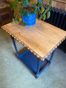 Solid oak occasional/side table.