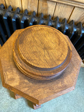 Load image into Gallery viewer, Oak pedestal. Plant stand. Display stand.