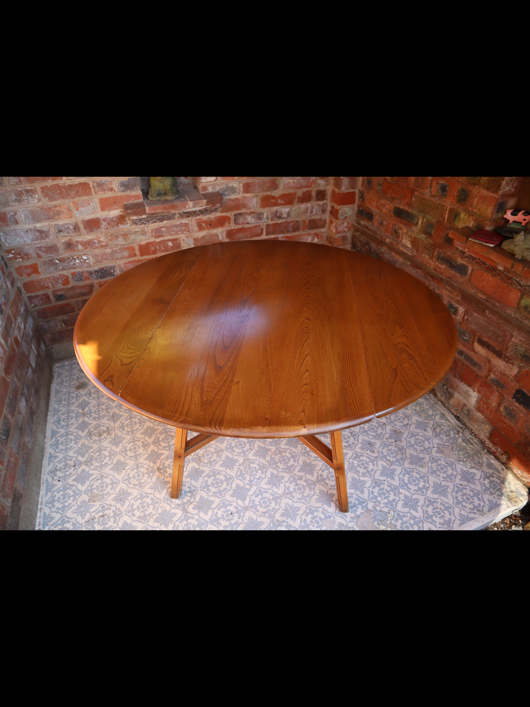 Ercol drop leaf table