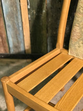 Load image into Gallery viewer, Ercol chair